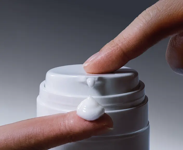 Oestra cream jar